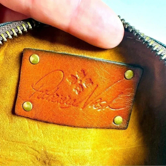 NWOT Patricia Nash Map Print Italian Leather Isla Cosmetic Bag Riot Rust - Picture 6 of 7